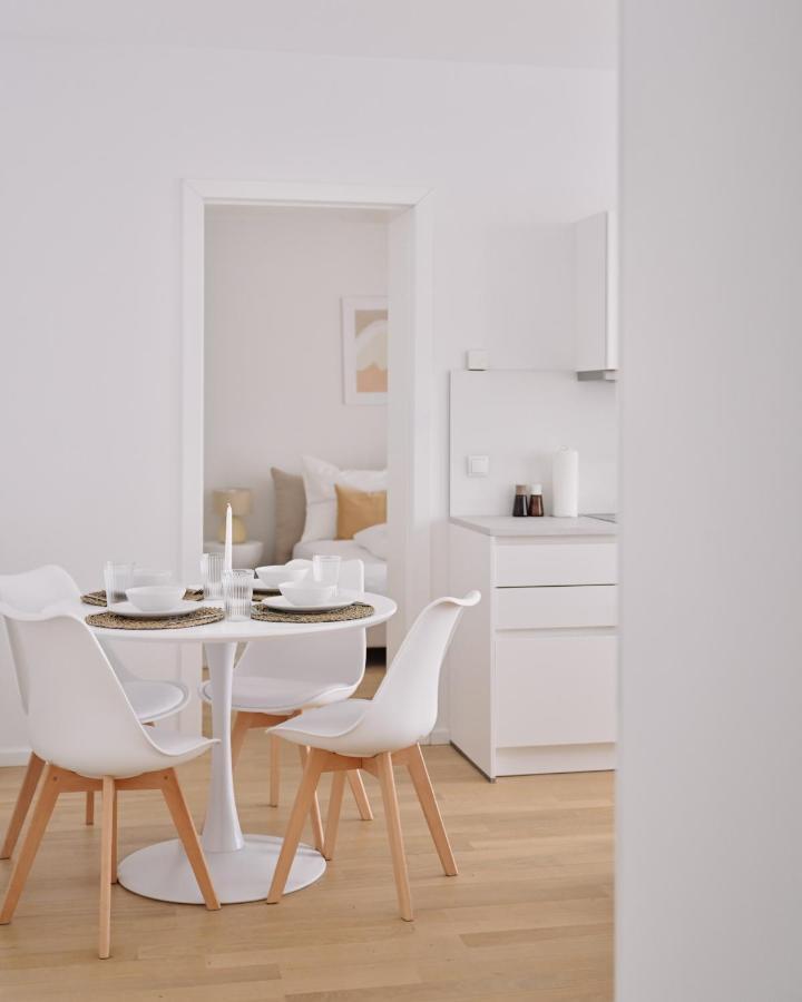 Stylish & Modern Apartment - Private Garden & Free Parking Vienna Exterior photo