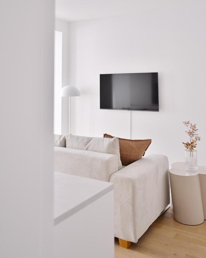 Stylish & Modern Apartment - Private Garden & Free Parking Vienna Exterior photo